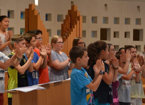 Messe radio animée par les Camps Voc’ Messe radio animée par les Camps Voc’