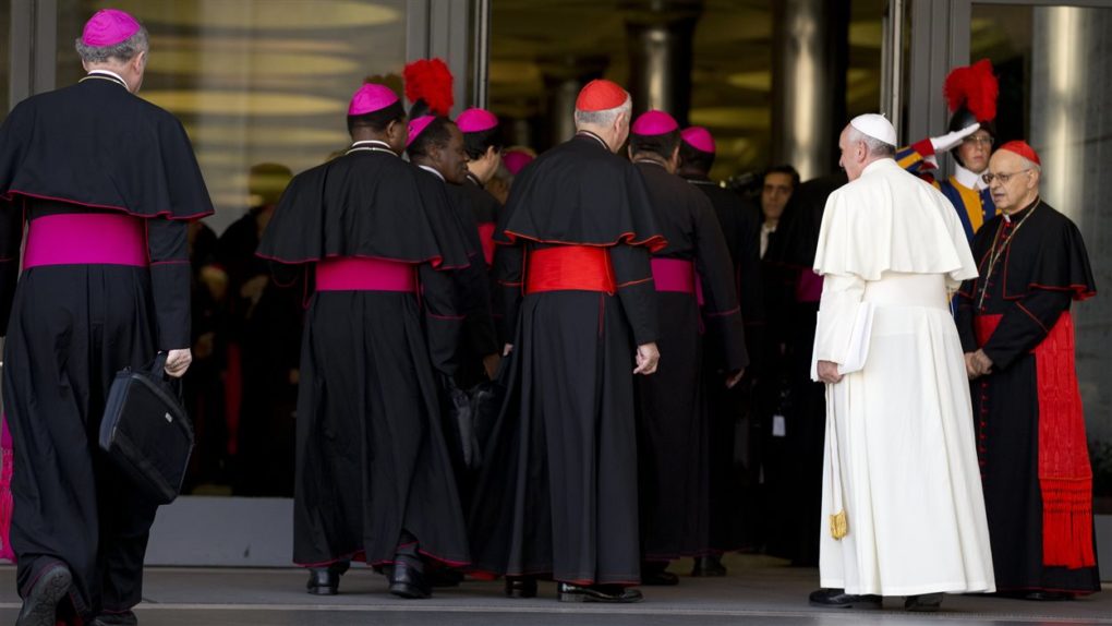 Lettre des pères synodaux aux jeunes