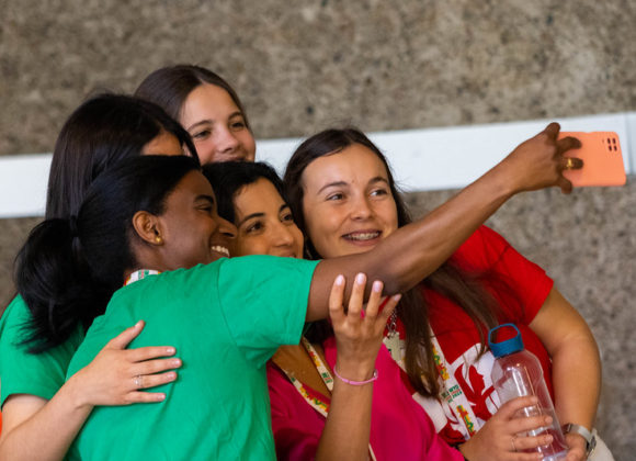 Donne ton retour sur les JMJ !